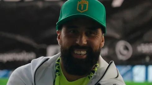 Claudio Bravo le saca el jugo a sus vacaciones