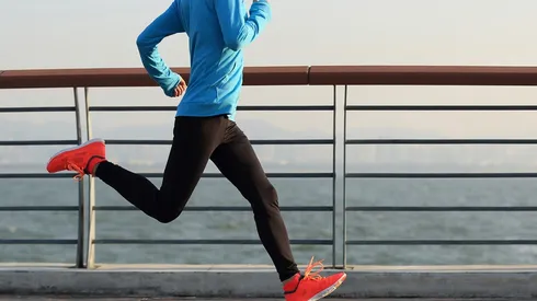 La ropa técnica es clave para correr de manera segura este invierno,