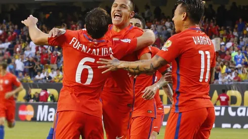 Chapa, Edu y Alexis: el ataque de Chile.