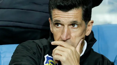 Gustavo Díaz, técnico de Everton, fue expulsado por insultos a la barra de Trasandino (Foto: Agencia Uno)