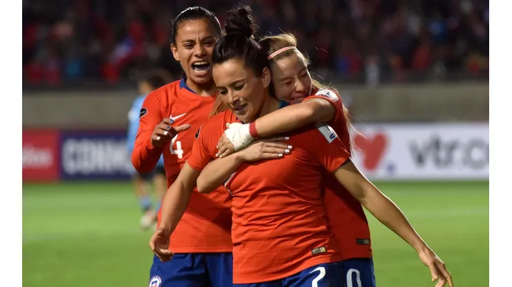 María José Rojas celebra su gol a Uruguay en la Copa América (Foto: Agencia Uno)