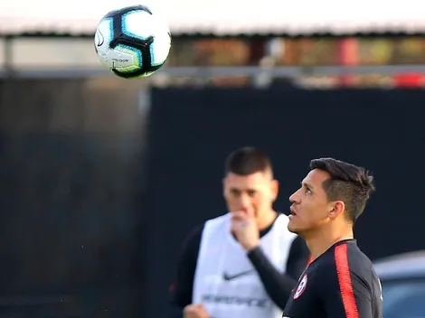 Alexis presente: Así fue la sesión de fotos de La Roja