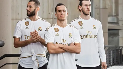 El Real vuelve a la combinación blanco-dorado.