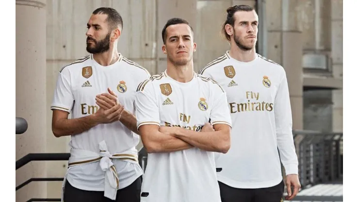 El Real vuelve a la combinación blanco-dorado.