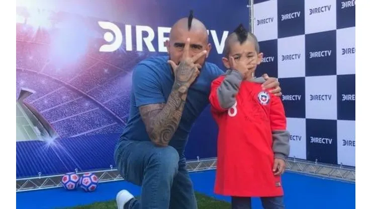 Arturo Vidal comparte con su fanático iraní