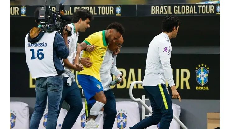 Neymar fue sustituido al minuto 21 ante Qatar.