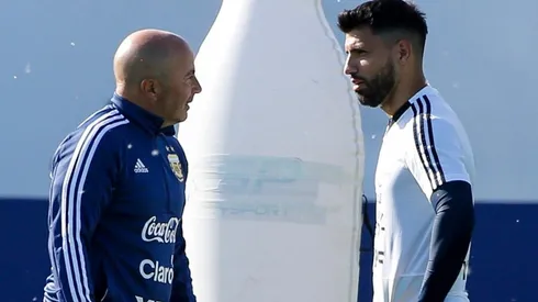 Jorge Sampaoli y Sergio Agüero durante un entrenamiento de Argentina en el mundial de Rusia 2018. (Foto: Getty Images)