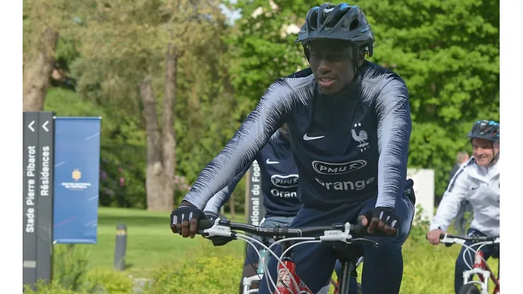 Mendy pasa el reconocimiento médico para ser jugador del Madrid