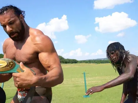 R-Truth pierde y recupera el título 24/7 mientras jugaba golf