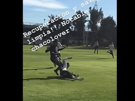 Único video del amistoso: Insaurralde se barre y deja en el piso a Junior