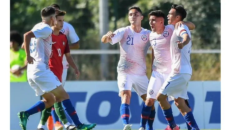 Chile vence a Portugal y arranca con el pie derecho en Toulon