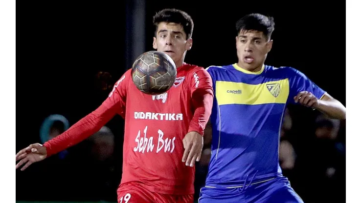 La fecha comenzó a disputarse con juveniles en Primera B