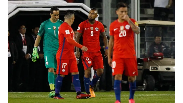 Claudio Bravo sigue en el centro de la polémica de la selección chilena