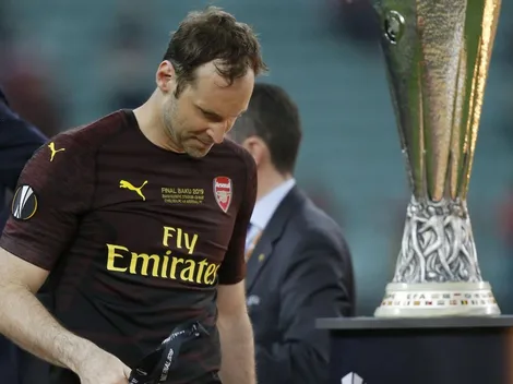 Se retira a los 37 años: el tapadón felino de Cech al Chelsea