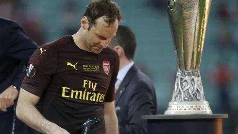La Europa League no quiso premiar el último día de carrera de Cech.