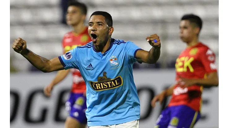 Unión Española cae en Perú ante Sporting Cristal y anota un global de 0-6