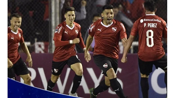 El Independiente de Gato Silva y Tucu Hernández gana y avanza en la Copa