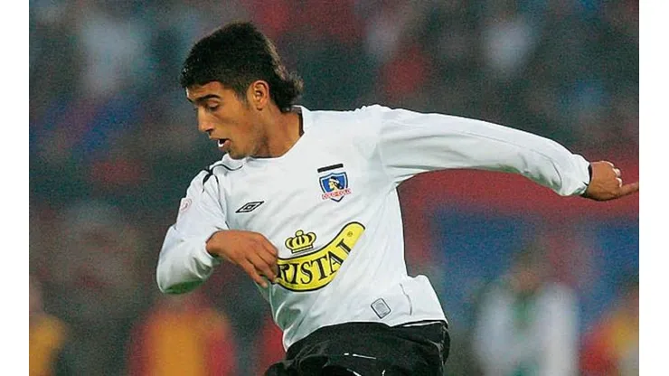 Mala memoria: Marcelo Espina olvida que hizo debutar a Vidal en 2005
