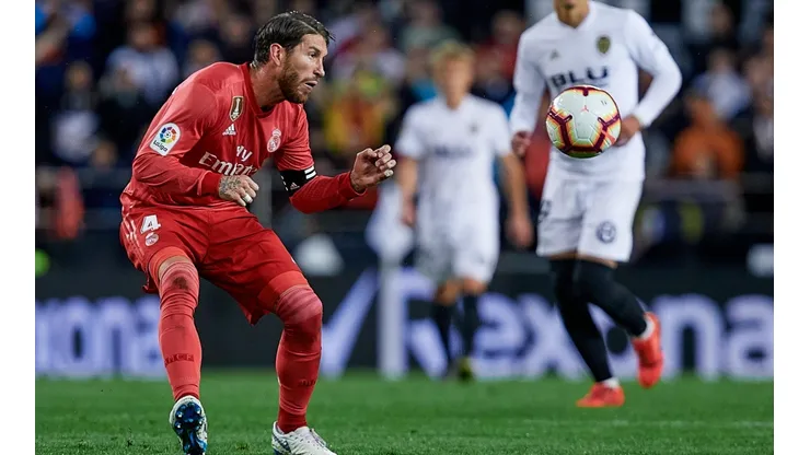 Ramos pide salir gratis del Real Madrid para jugar en China