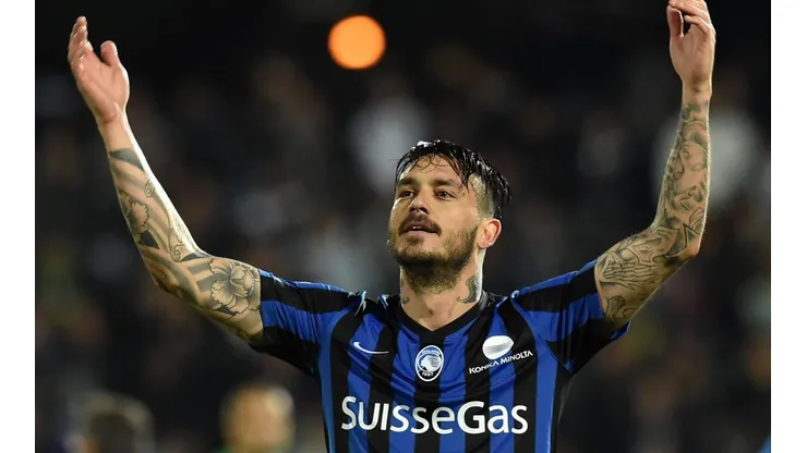 Pinilla celebra la clasificación del Atalanta a la próxima Champions