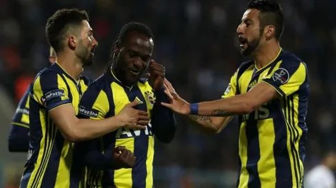 Isla dio una asistencia en triunfo del Fenerbahçe por la liga turca