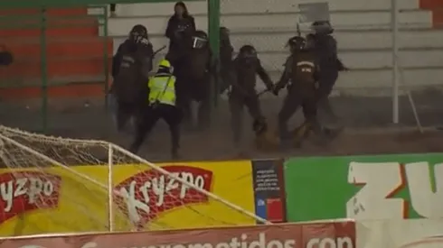 Cabros mal portados fueron violentamente repelidos por Carabineros