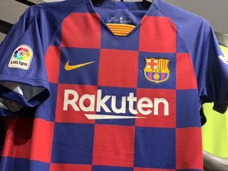 A cuadros: la nueva camiseta del Barcelona y Arturo Vidal