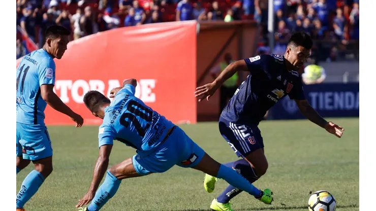Deportes Iquique y Universidad de Chile se ven las caras en Calama este domingo.