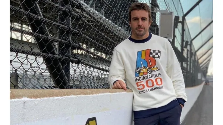 Alonso solo quedó para las fotos en Indianapolis