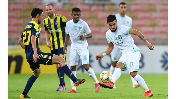 Díaz en el primer tiempo del partido contra los uzbekos