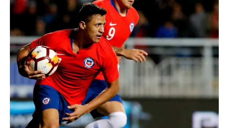 Alexis es máximo goleador (41) y jugador con más participaciones (124) en la selección chilena|