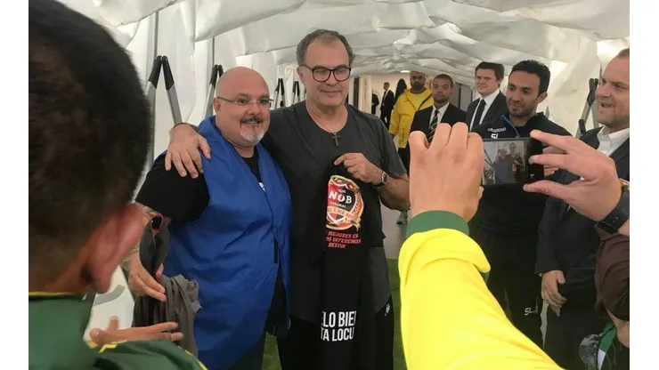 Marcelo Bielsa es celebridad en Leeds United