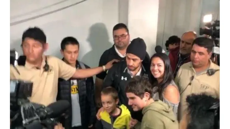 El clásico no dejó contento a Valdivia.