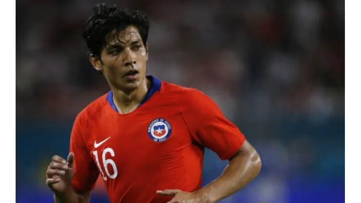 Fernández está nuevamente en la órbita de Colo Colo
