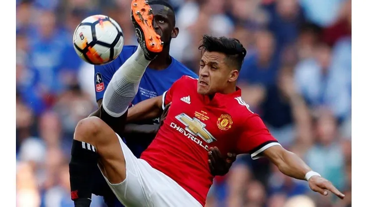 Alexis Sánchez llegó en enero de 2018 a Manchester United y no pudo reeditar sus triunfos
