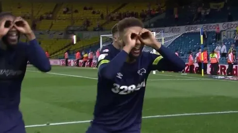 Jugadores del Derby County se burlan del "espía" Marcelo Bielsa