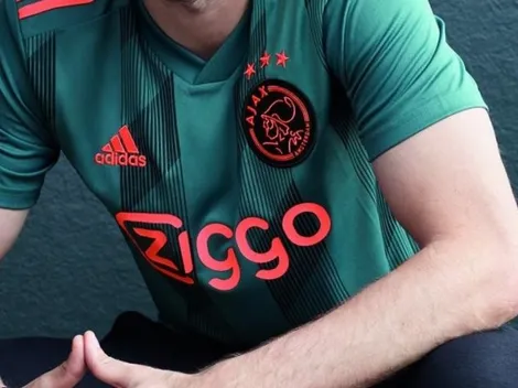 Ajax presenta su lujosa nueva camiseta de visitante