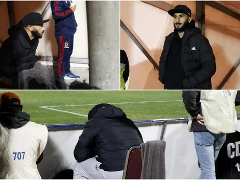 Herrera mira el partido desde el túnel y junto a los fotógrafos