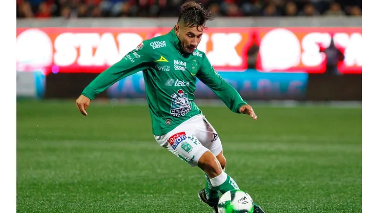 Jean Meneses jugando por León en México
