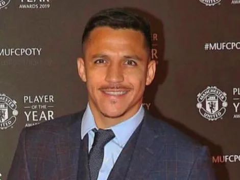 Sonriente y elegante: Así se vio Alexis en gala del United