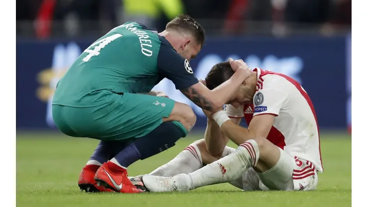 Ajax se cayó en el final.