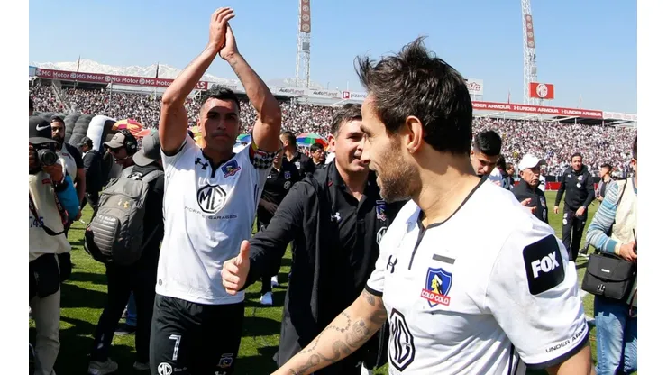 Paredes (izquierda) defendió a Valdivia (derecha)