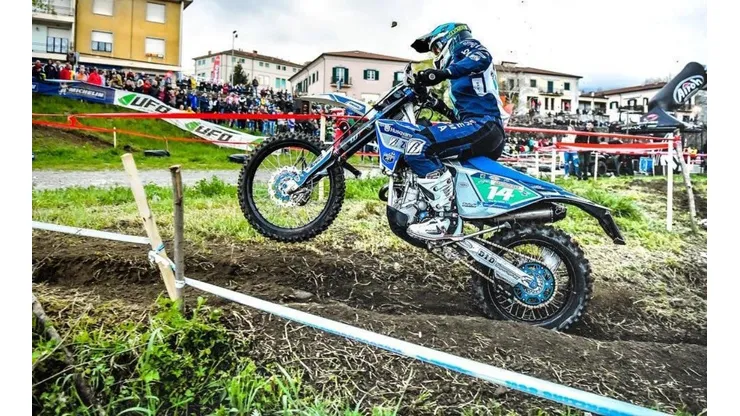 Barbosa se mantiene en puestos de avanzada en el Mundial de Enduro