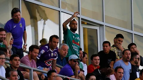 Vidal (centro) verá a su equipo en un docurreality