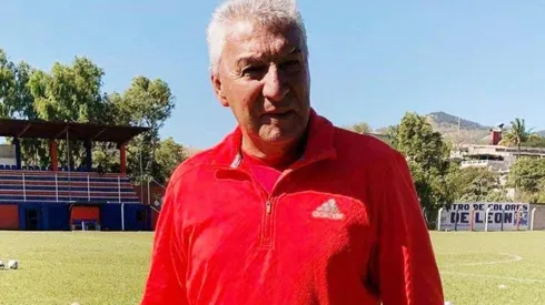 Sergio Rojas en una de sus últimas apariciones públicas como DT del Deportivo Achuapa