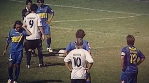 El 23 de abril de 2006, Paredes cedió la ejecución de un penal al Heidi González.