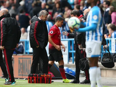 Gary Neville despedaza a Alexis en TV: "Lo perdió absolutamente todo"