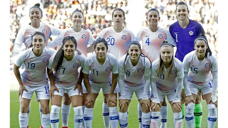 La Roja FEM enfrentará a Colombia.