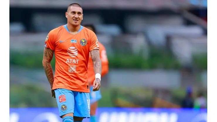 Nicolás Castillo lanzó un dardo venenoso en contra de Colo Colo