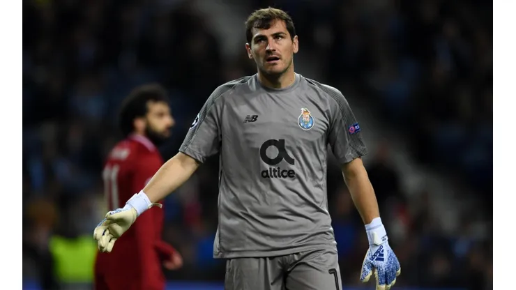 Casillas no podría volver a jugar tras el infarto